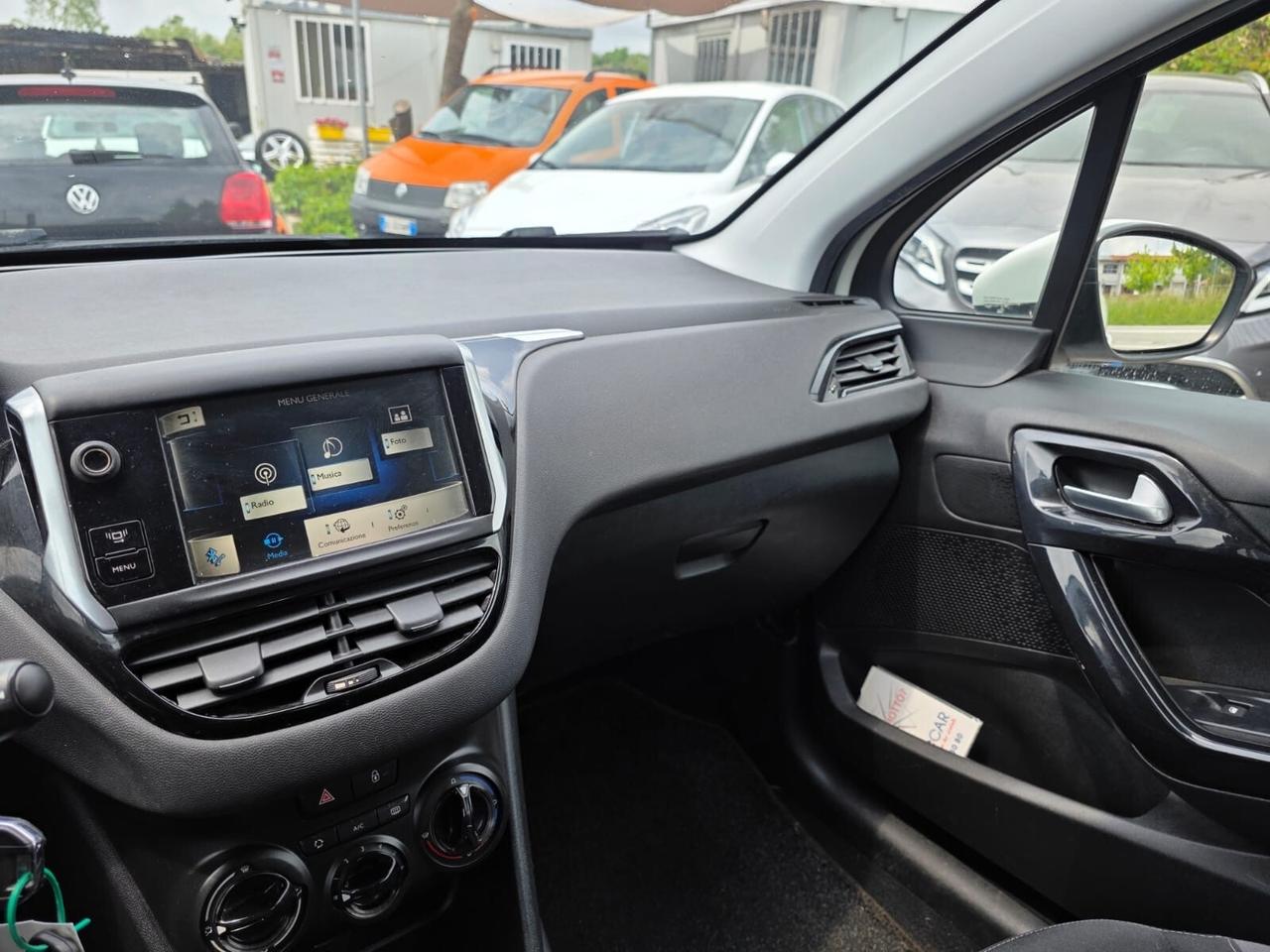 Peugeot 208 1.2 VTi 82 CV 3 porte Access