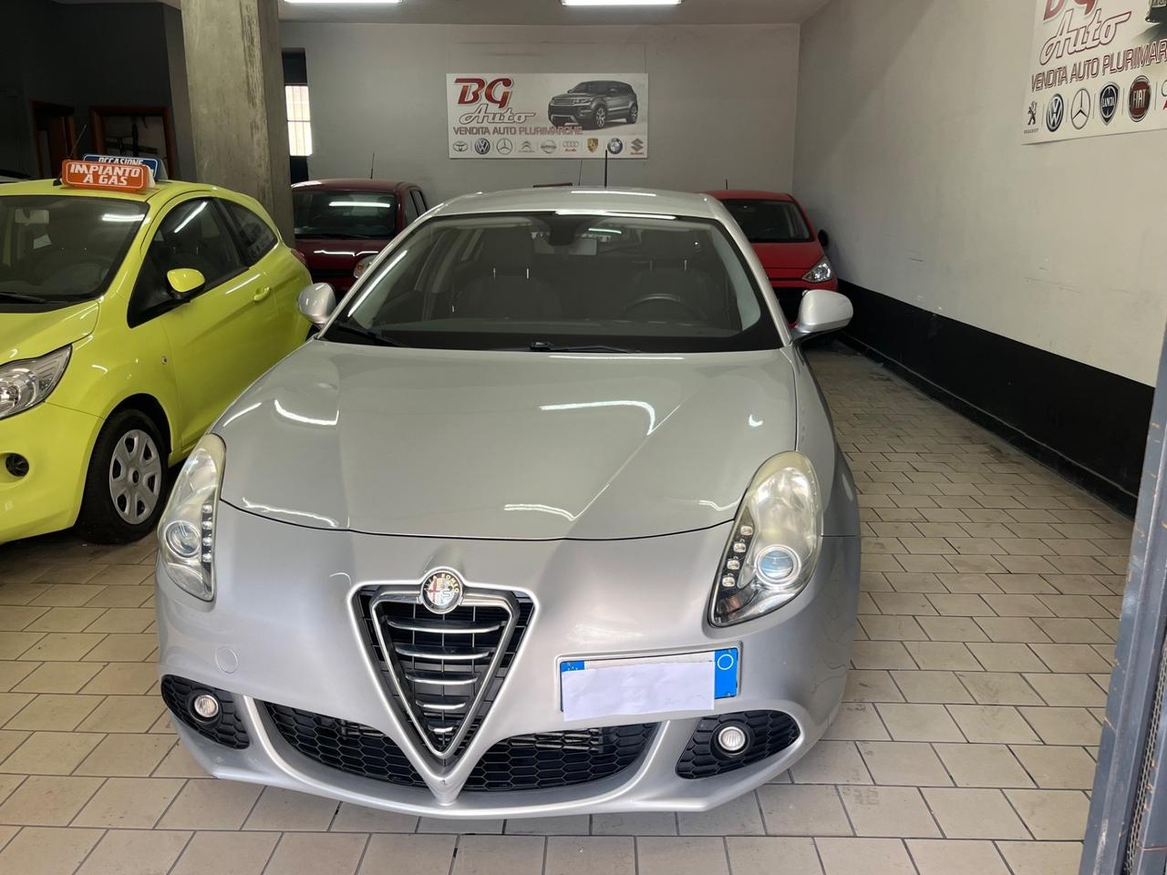 Alfa Romeo Giulietta 1.6 JTDm-2 full optional 2013