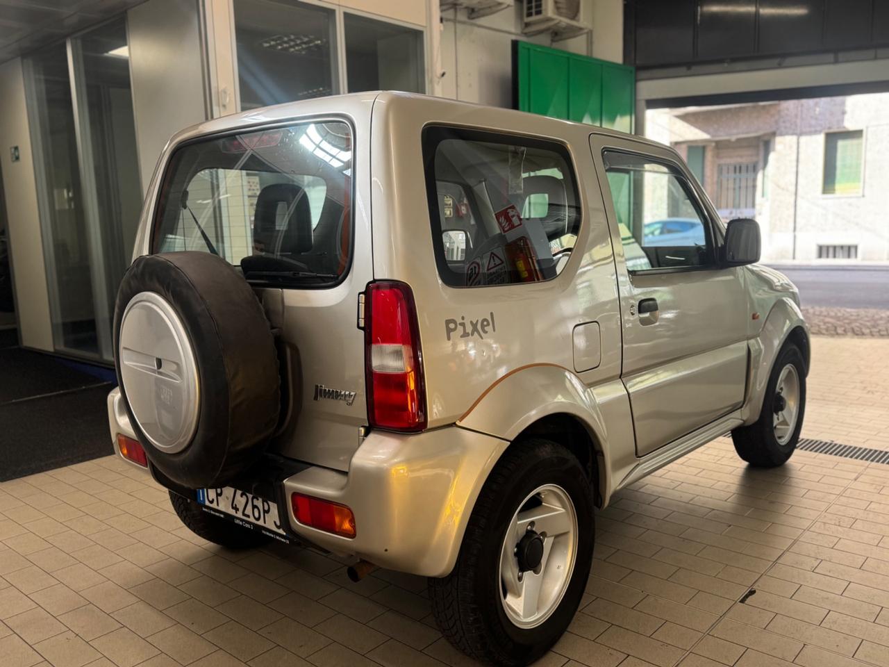 Suzuki Jimny 1.3i 16V cat 4WD JLX