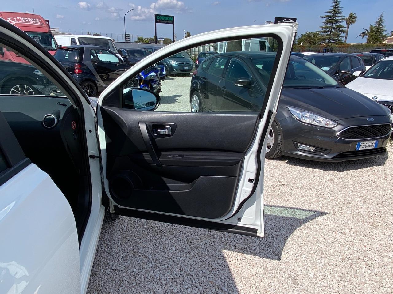 Nissan Qashqai 1.5 dCi DPF Tekna