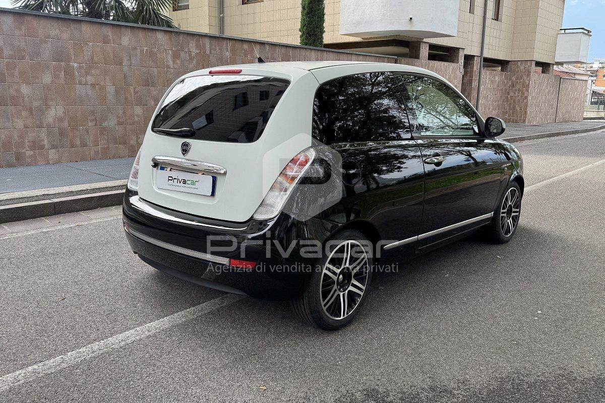 LANCIA Ypsilon 1.3 MJT 75 CV Elle