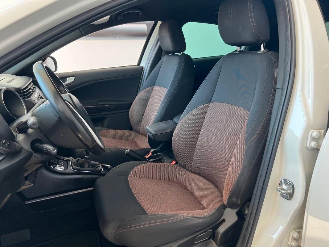 Alfa Romeo Giulietta 1.6 jtdm Distinctive E5+