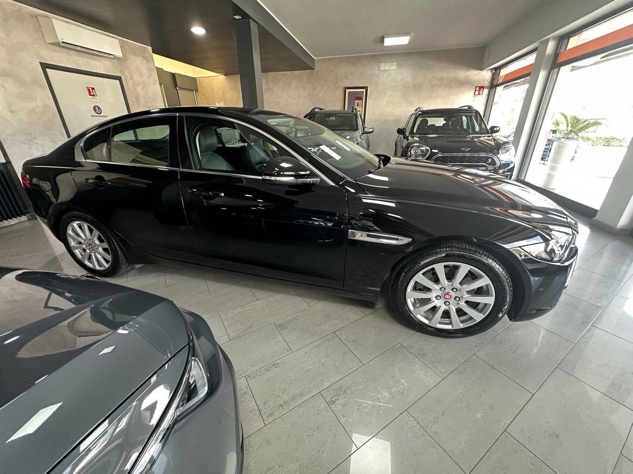 Jaguar XE Prestige Business Edition 2.0 20d #6791