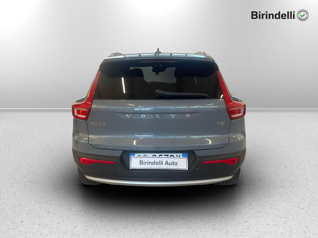 VOLVO XC40 (2017-->) - XC40 T2 Momentum