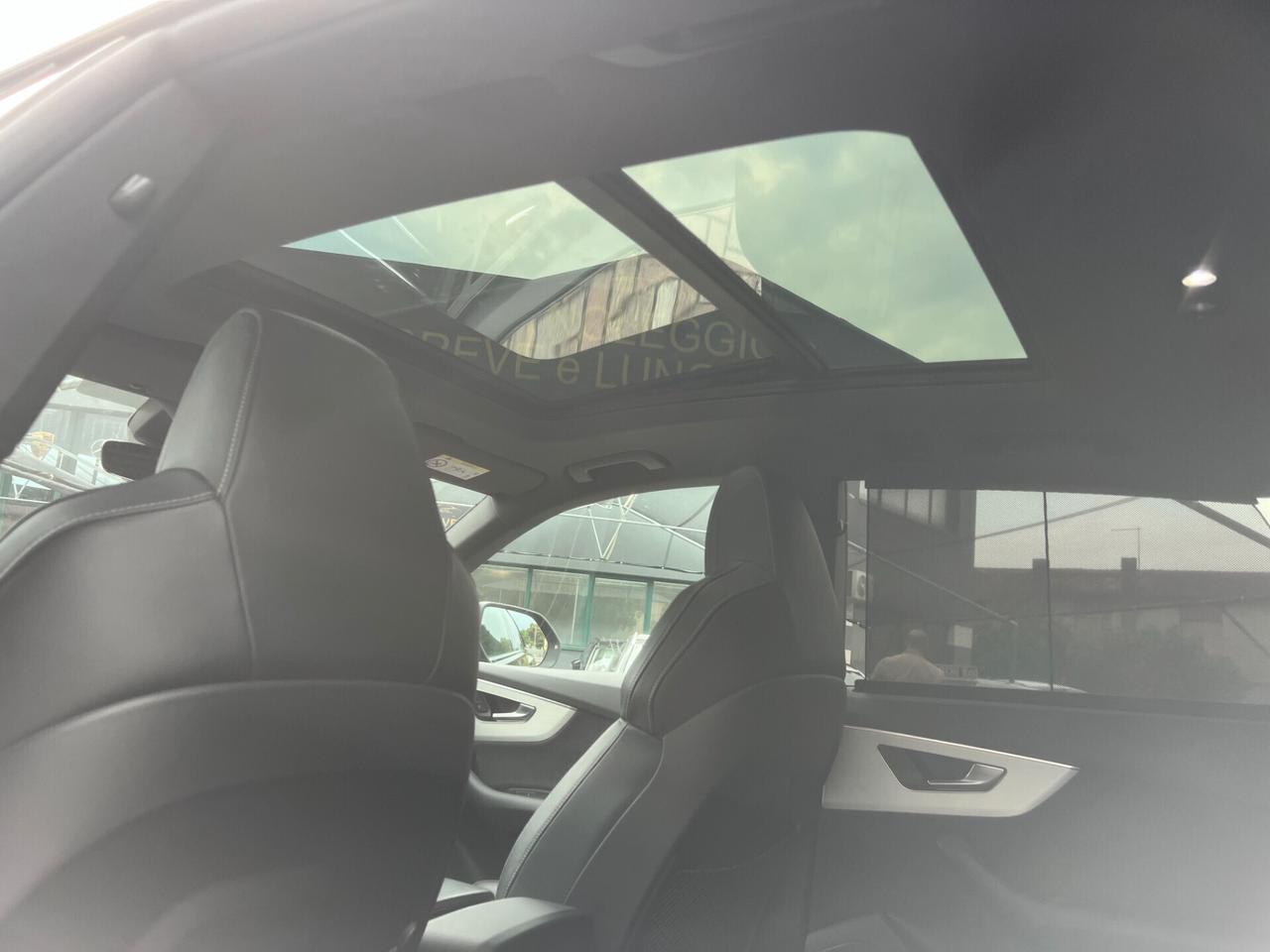 Audi Q8 55 TFSI e quattro tiptronic Sport