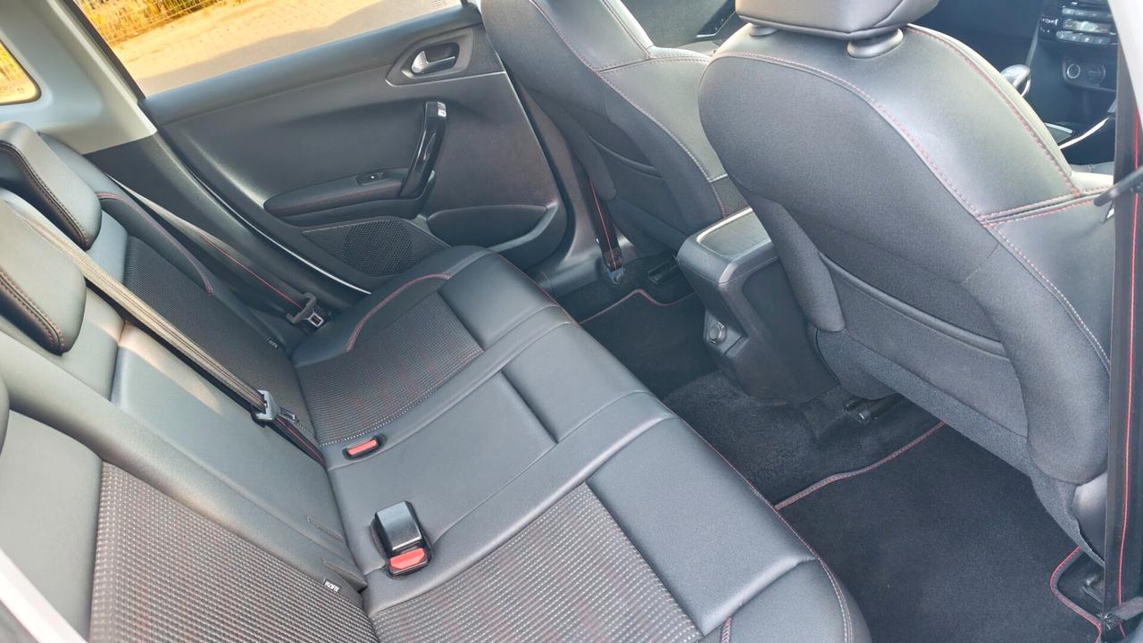 Peugeot 2008 BlueHDi 120 S&S GT Line