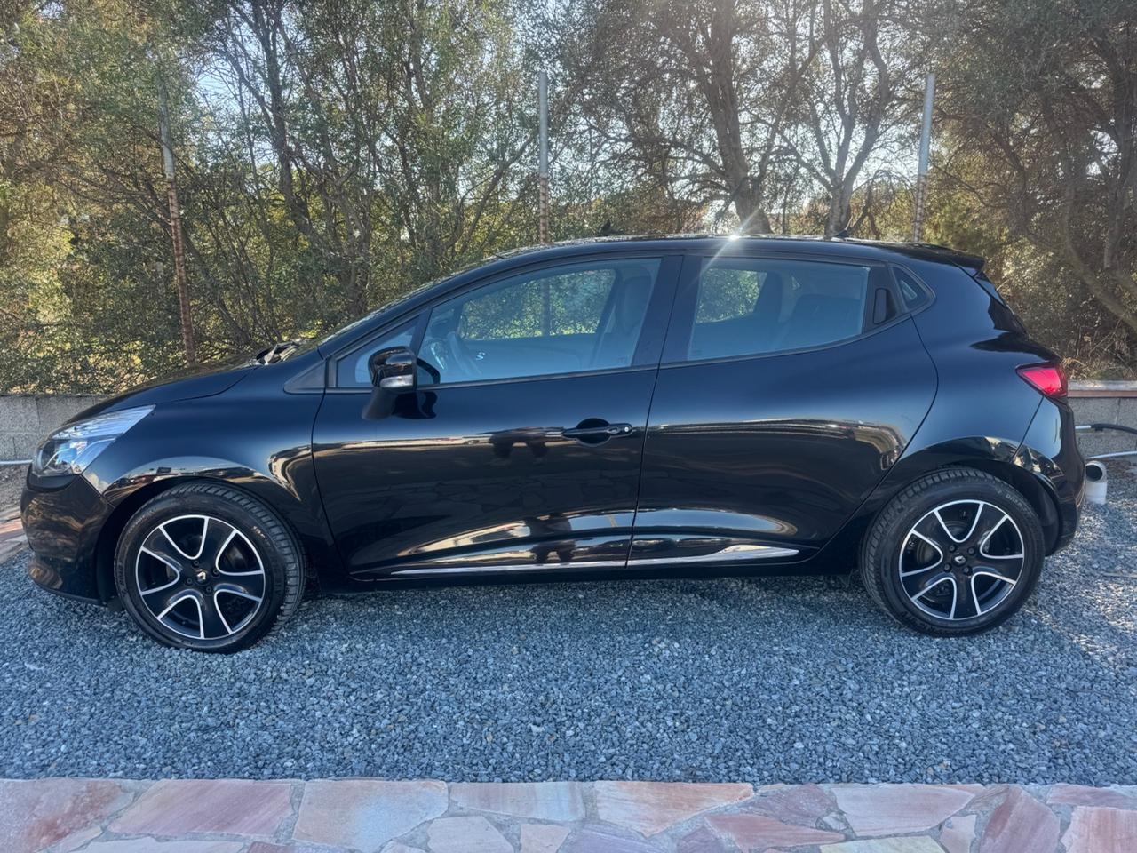 Renault Clio 1.5 dCi 8V 75CV 5 porte Live