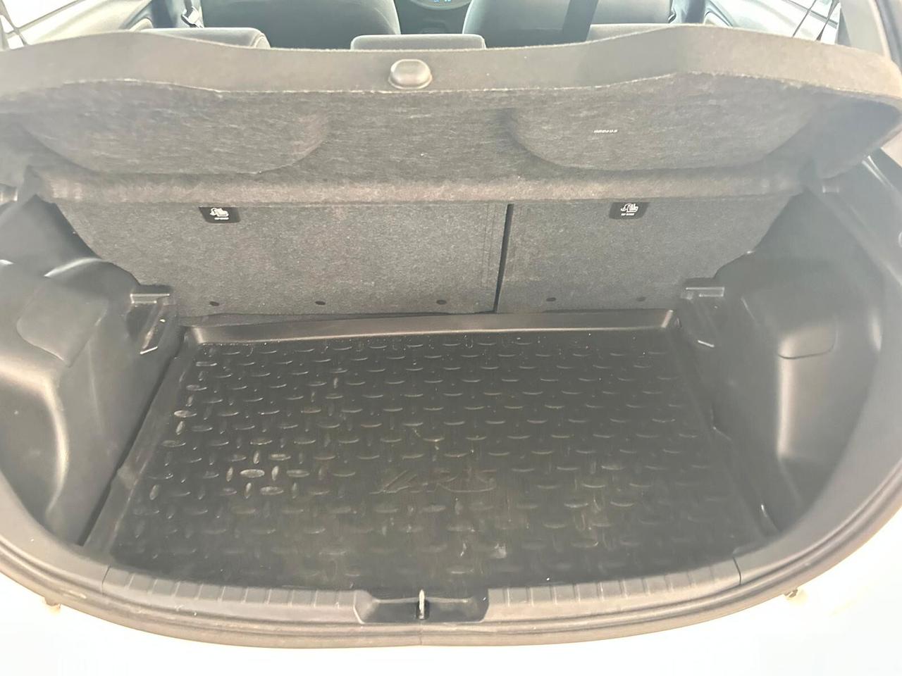 Toyota Yaris 1.5 Hybrid 5 porte Business