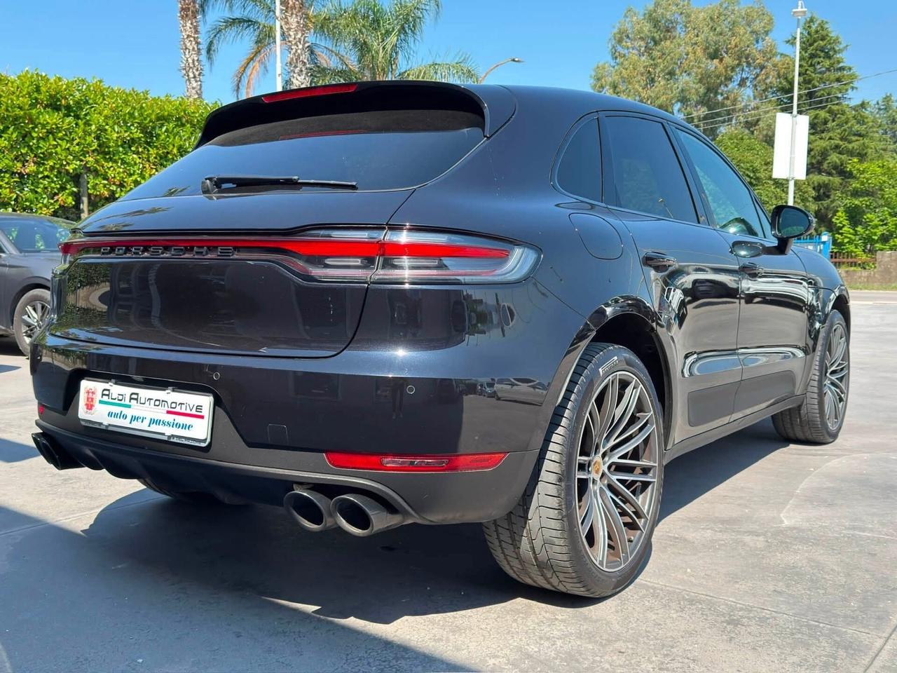 Porsche Macan 2.0 Tetto