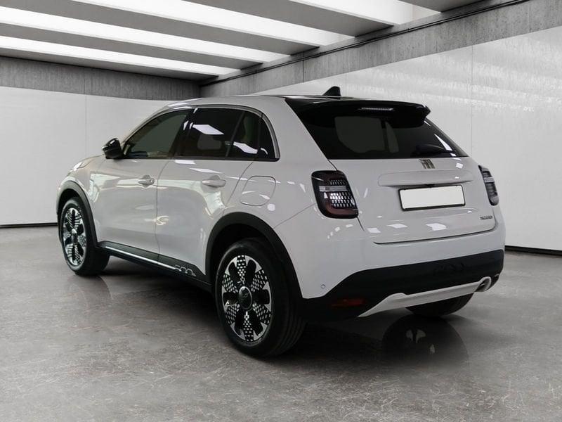 FIAT 600 1.2 hybrid La Prima 110cv auto