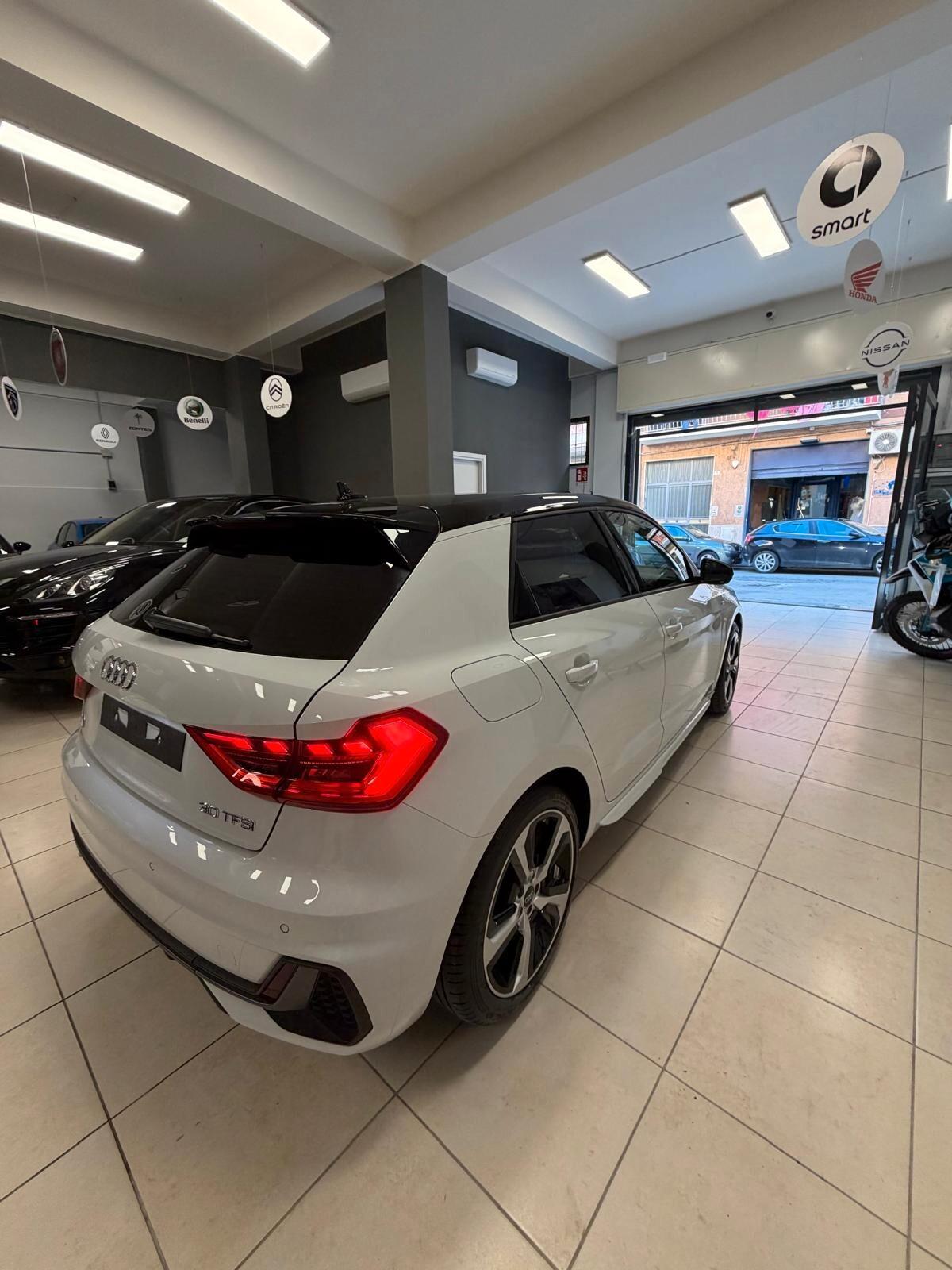 Audi A1 SPB 30 TFSI S line edition 290 al mese