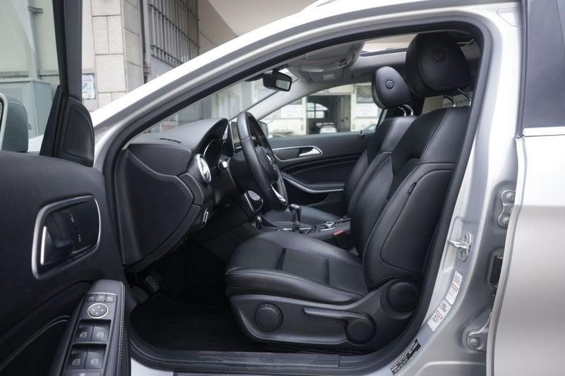 Mercedes-Benz GLA Mercedes-Benz GLA 200 d Enduro Tetto Panoramico Unicoproprietario