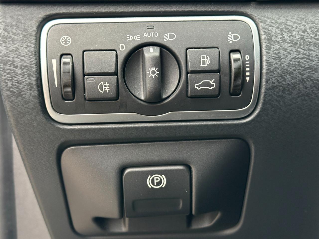 Volvo V60 Cross Country D3 Geartronic Business