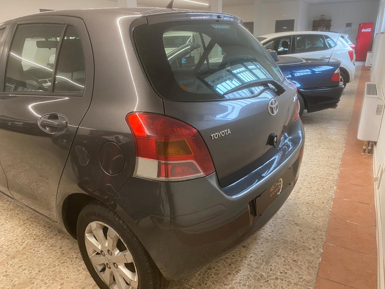 Toyota Yaris 1.0 5 porte Now benzina NEOPATENTATI