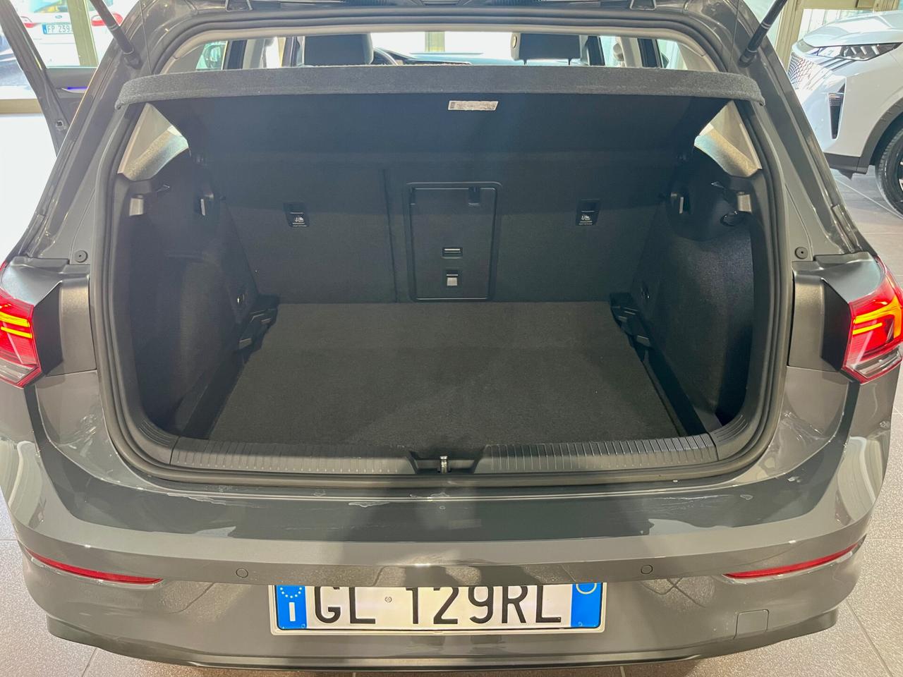 Volkswagen Golf 2.0 TDI DSG Style 65000km