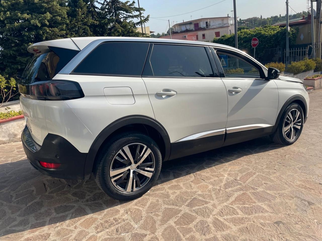 Peugeot 5008 BlueHDi 130 S&S Allure