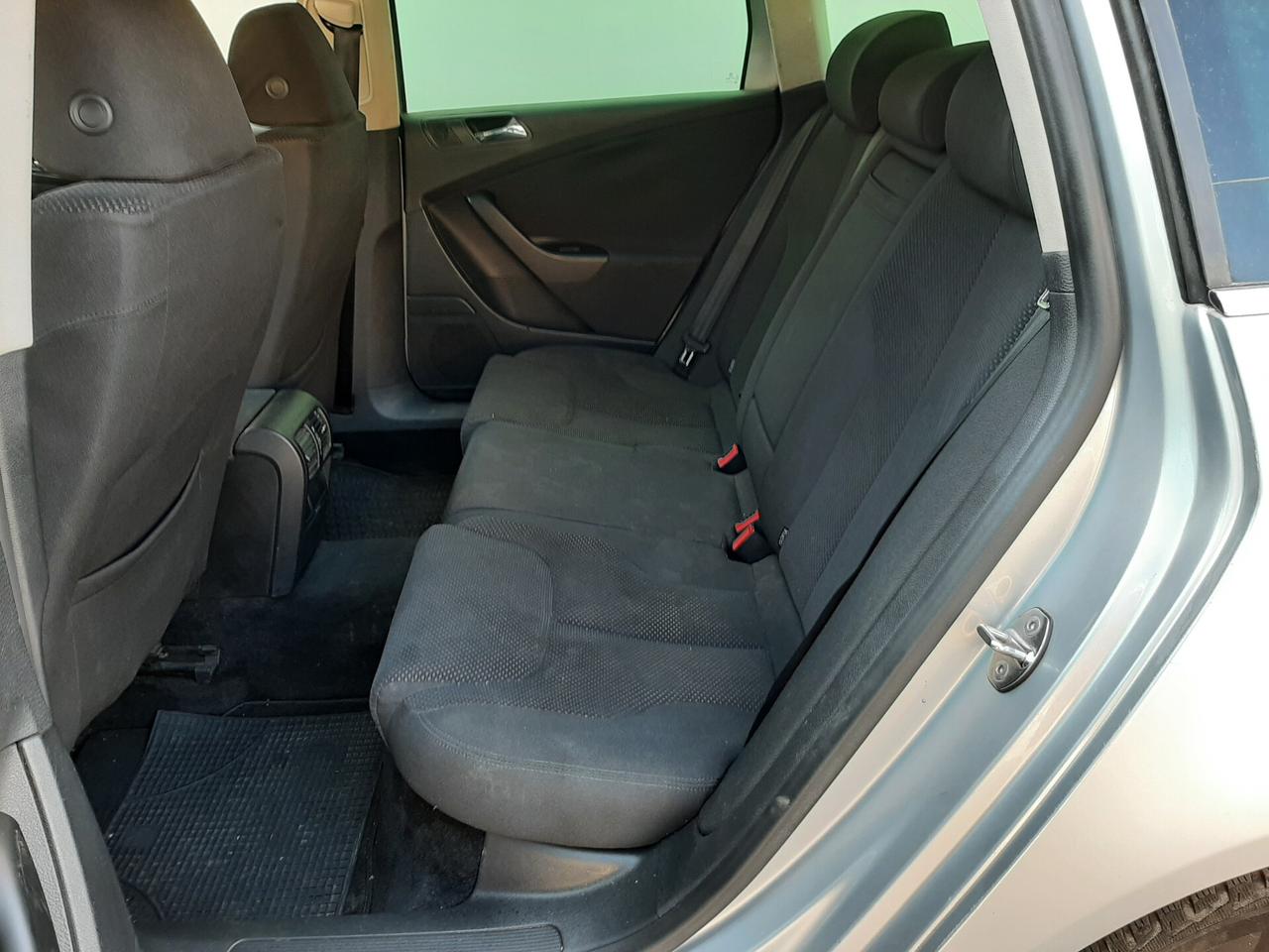 Volkswagen Passat 2.0 16V TDI 140cv Var. Highline