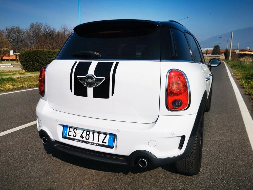 MINI COUNTRYMAN COOPER SD -143 CV