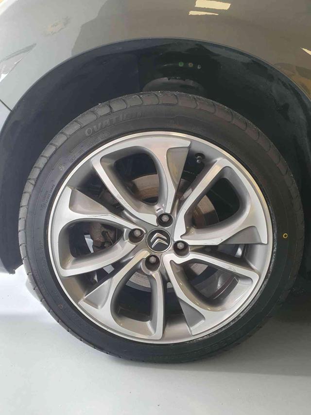 DS AUTOMOBILES DS 4 2.0 HDi 160 Sport Chic