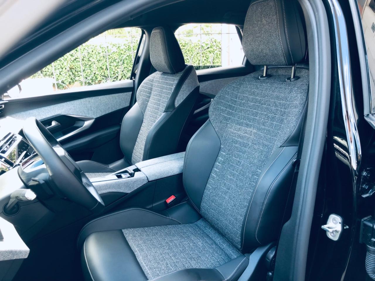 Peugeot 3008 Hybrid 145 e-DCS6 Allure