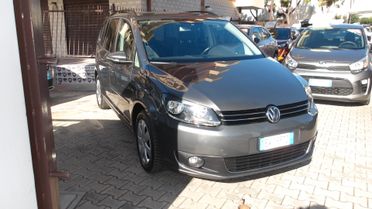VOLKSWAGEN TOURAN 1.6 MTJ-7 POSTI-PREZZO PROMO!