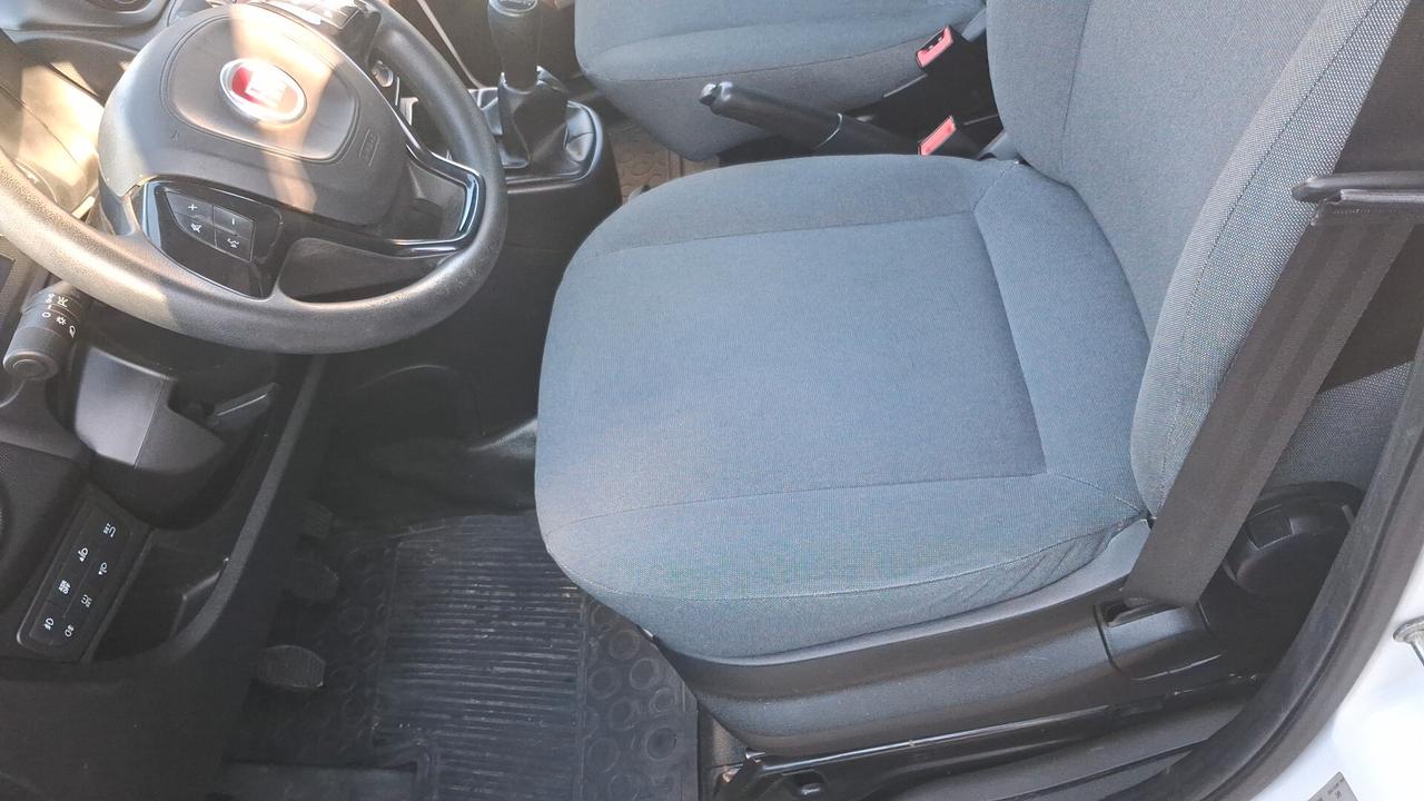 Fiat Fiorino 1.3 MJT 80CV Cargo