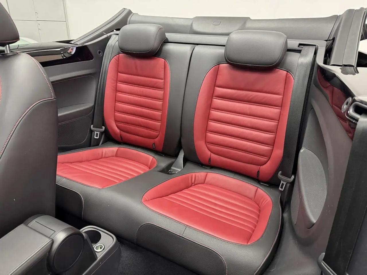 Volkswagen Maggiolino Cabrio 1.4 TSI Sport