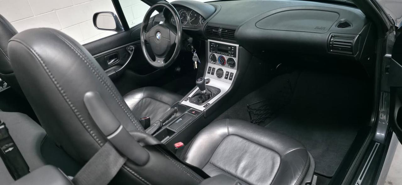 Bmw Z3 1.9 Stahl-Grau