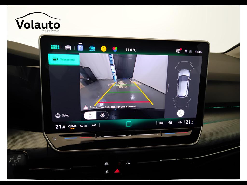 VOLKSWAGEN Golf VIII 2024 - Golf 2.0 tdi Style 150cv dsg