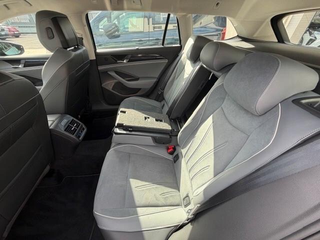 Volkswagen Passat Variant 1.5 TSI ACT DSG Business