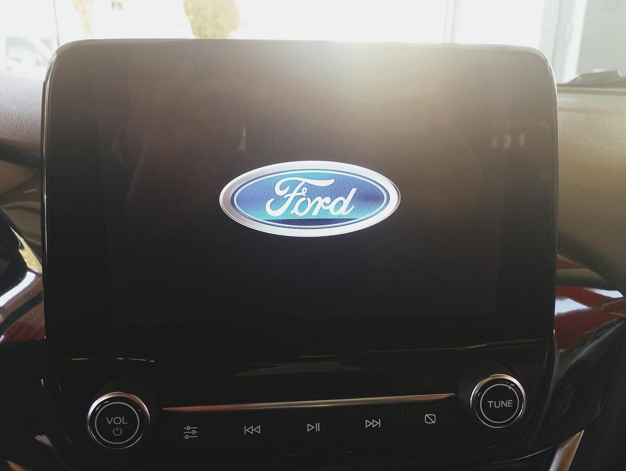 Ford Puma 1.0 EcoBoost Hybrid 125 CV S&S Titanium