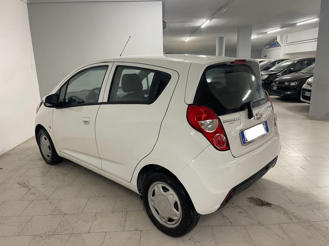 Chevrolet Spark 1.0 LS Pari al nuovo