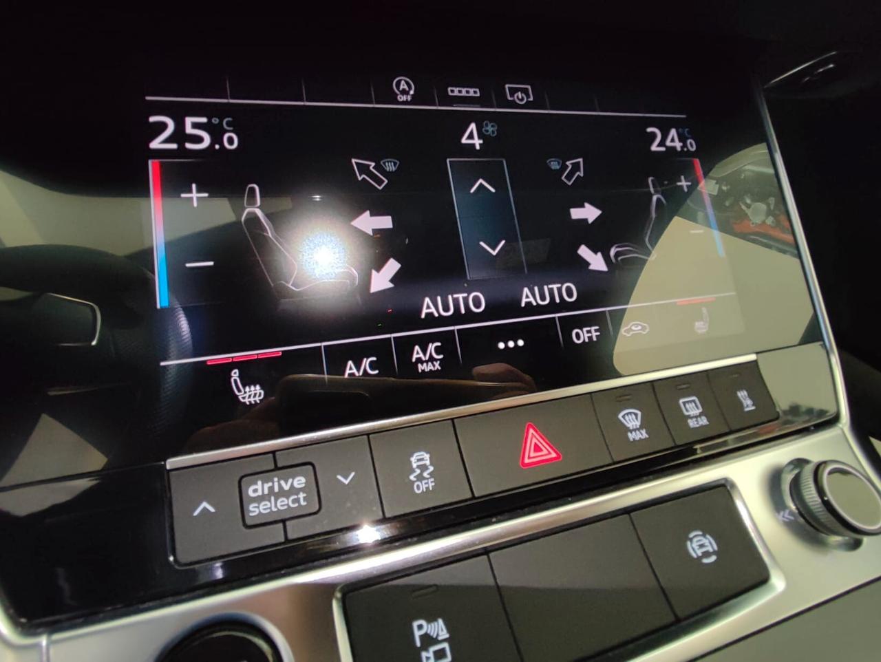 Audi A6 Avant 40 2.0 TDI quattro ultra S tronic line edition