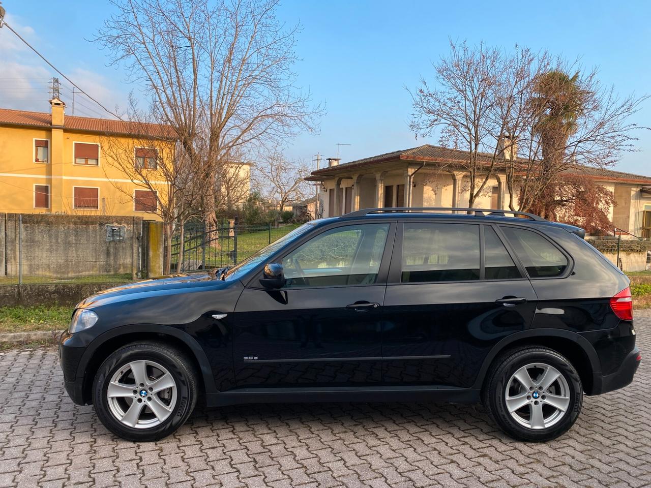 Bmw X5 3.0d 7Posti Gancio Traino Navi