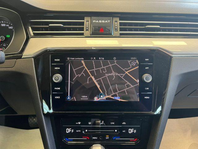 VOLKSWAGEN Passat Variant 2.0 TDI DSG *UNICO PROP.*TAGLIANDI*LED*NAVIGATORE*