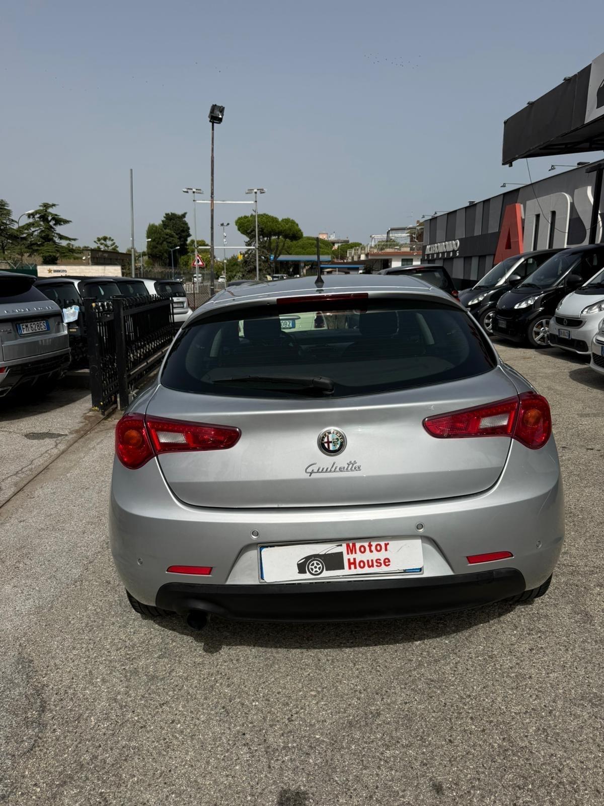 Alfa Romeo Giulietta 1.6 JTDm-2 105 CV Distinctive
