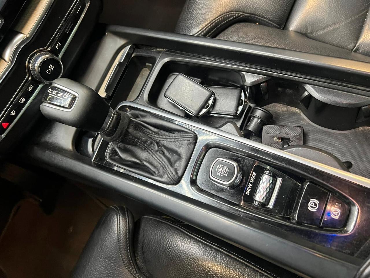 Volvo XC 60 D4 AWD Inscription Geartronic