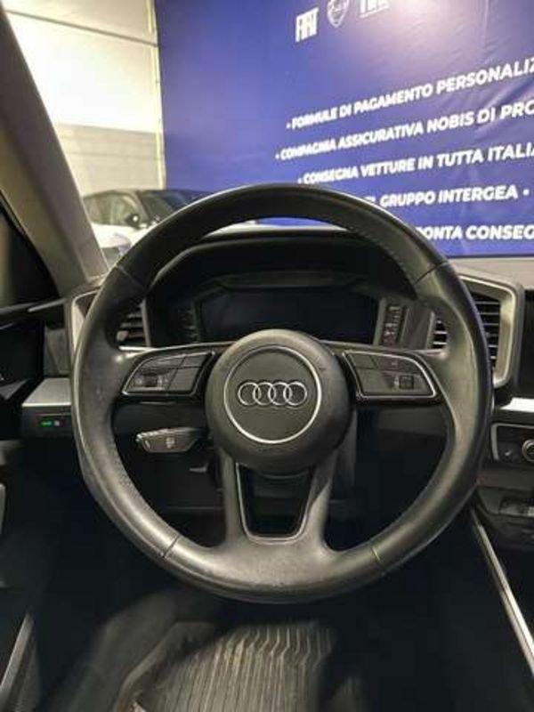 Audi A1 Sportback 25 1.0 tfsi Identity Black