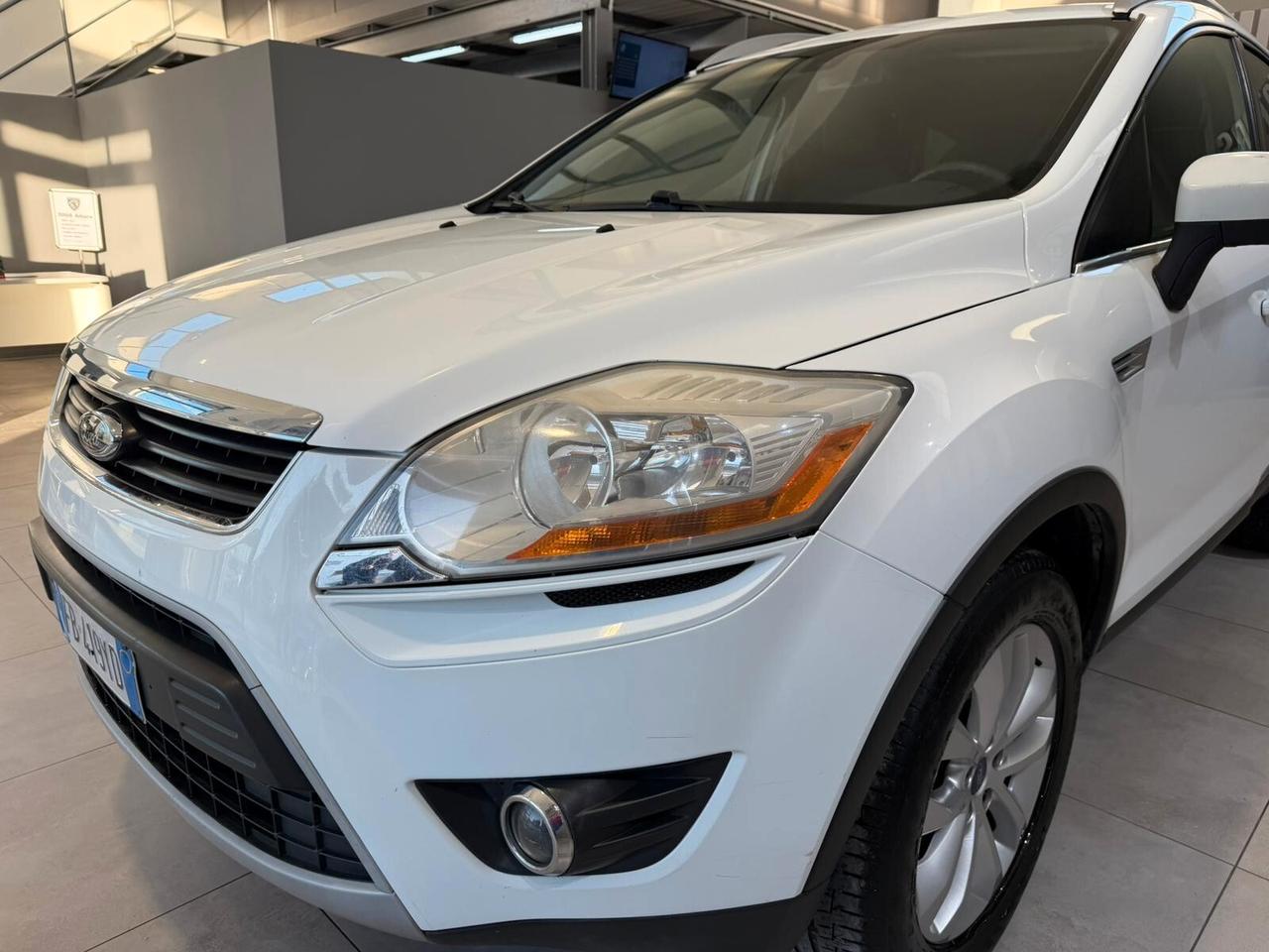 Ford Kuga 2.0 TDCi 140 CV 2WD Titanium DPF