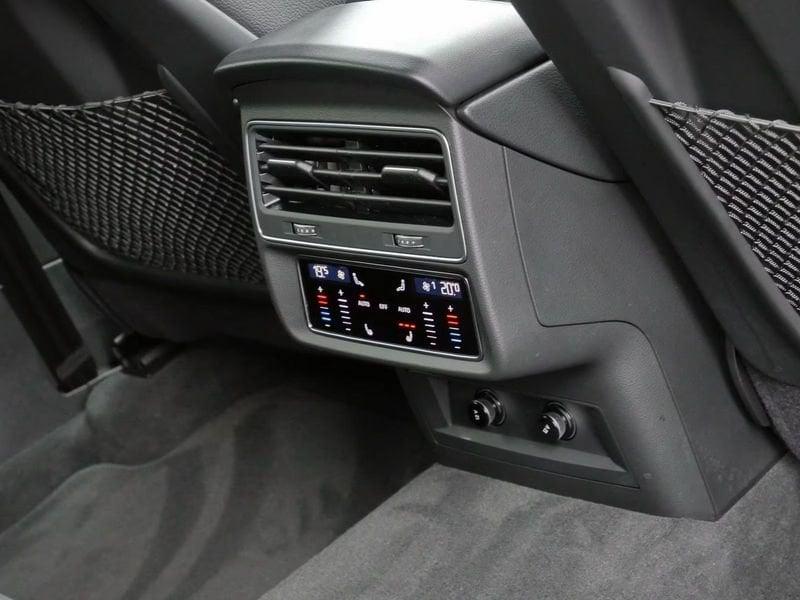 Audi Q8 Q8 SUV 45 TDI quattro tiptronic Led Matrix Camera 360° Black Pack