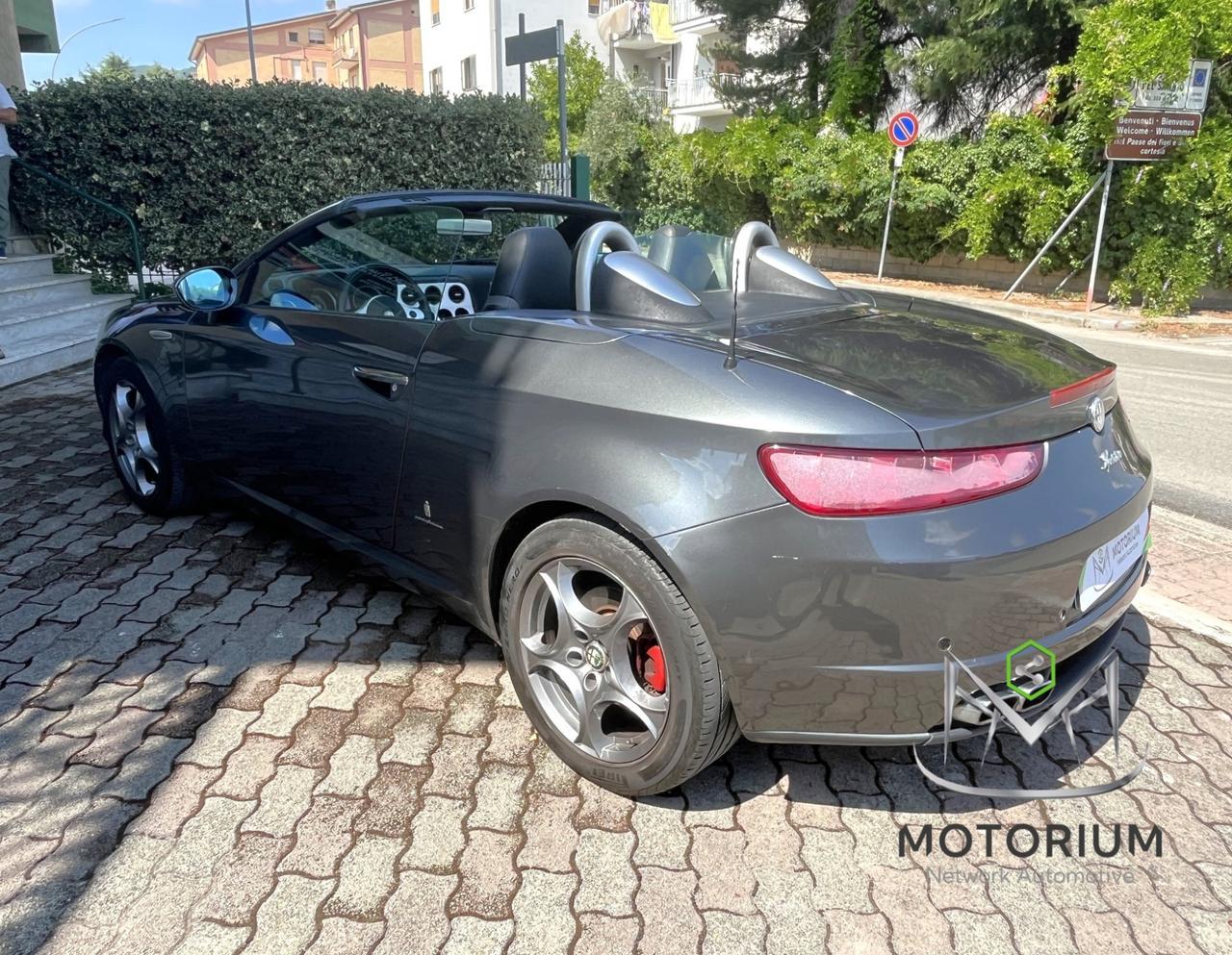Alfa Romeo Spider 2.4 JTDM 200CV