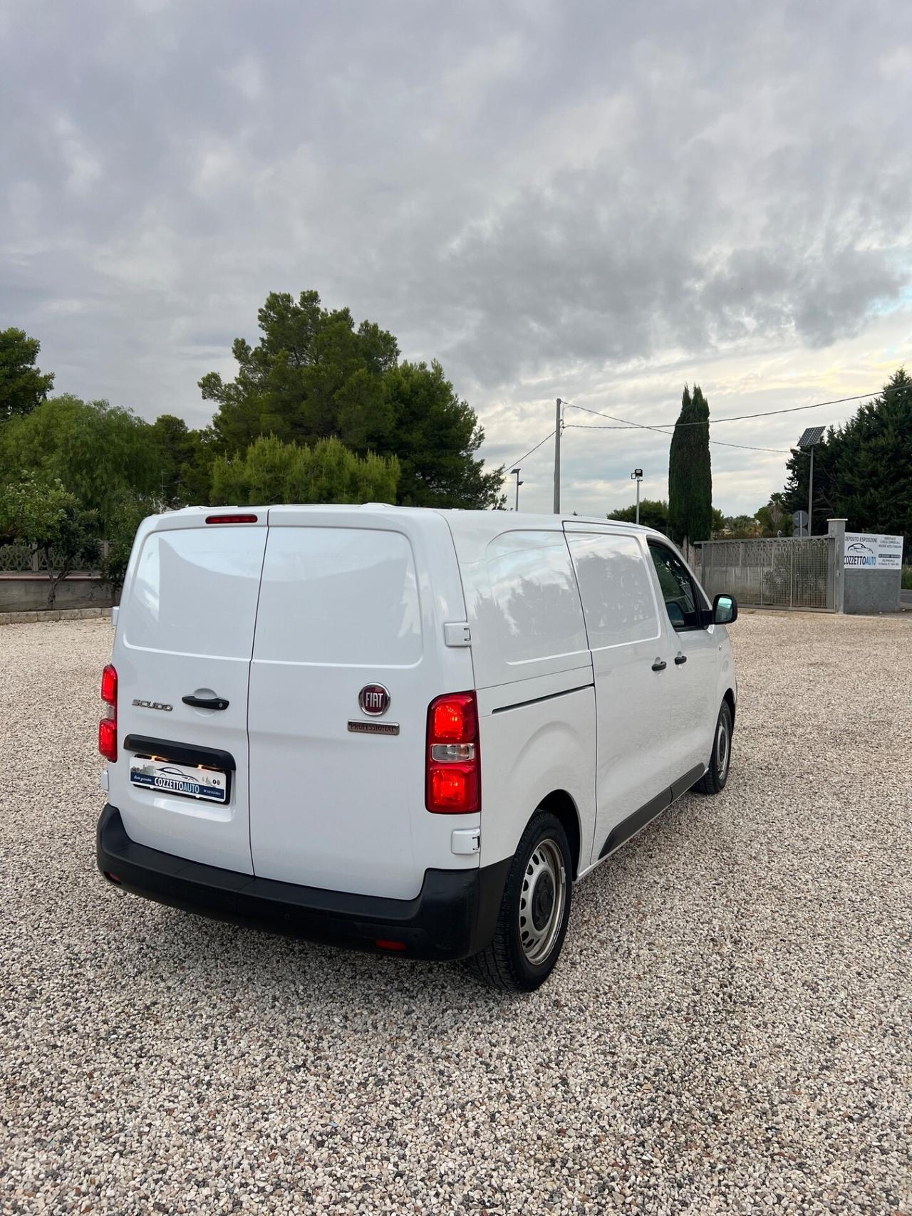 Fiat Scudo 3 posti 1.5 diesel 2022 95.000 km