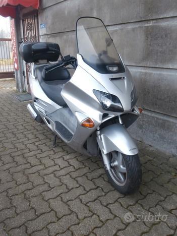 Honda Jazz 250 del 2004 compreso trapasso-tagliando-garanzia