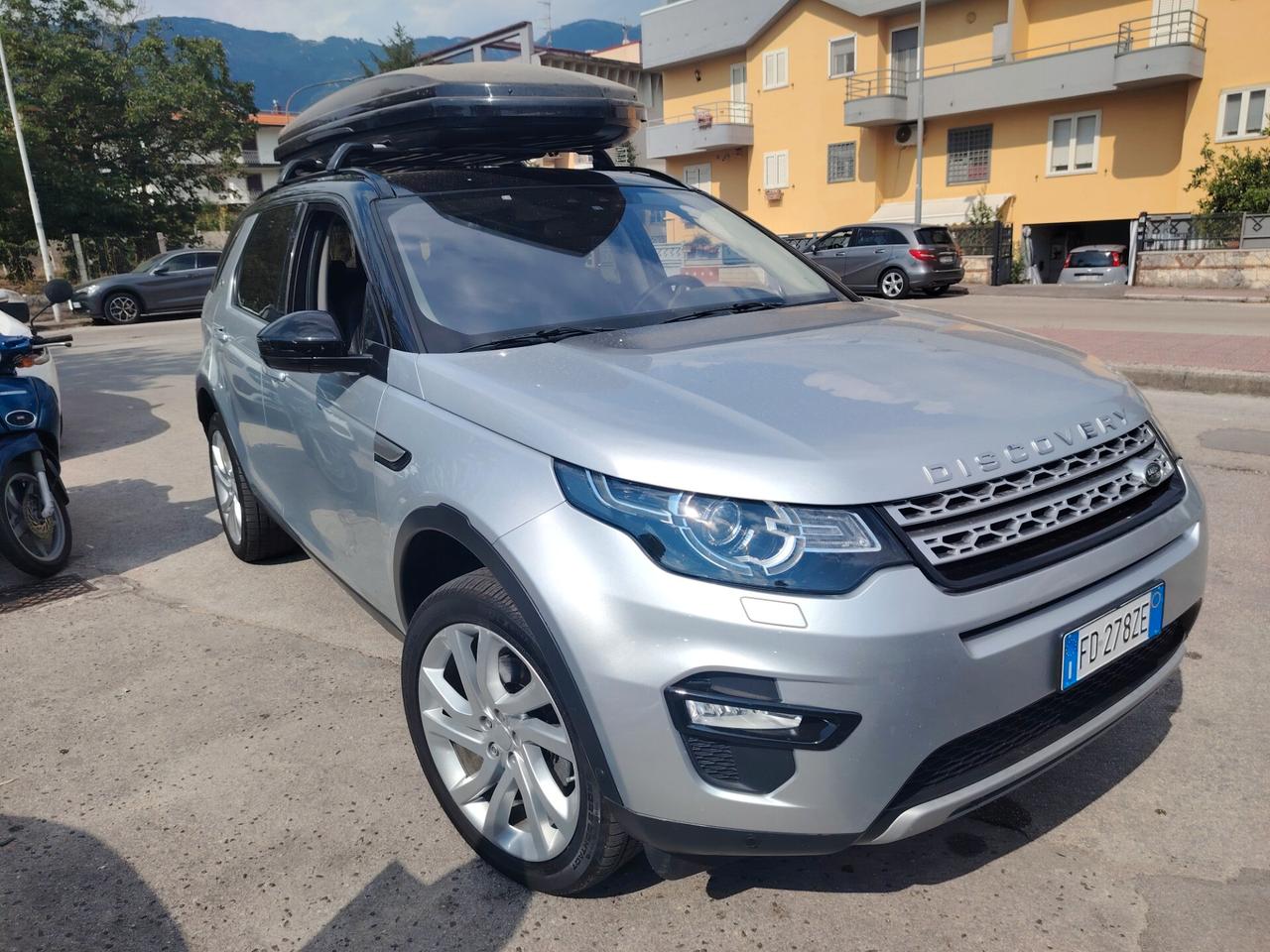 Land Rover Discovery Sport 2.0 TD4 180 CV HSE