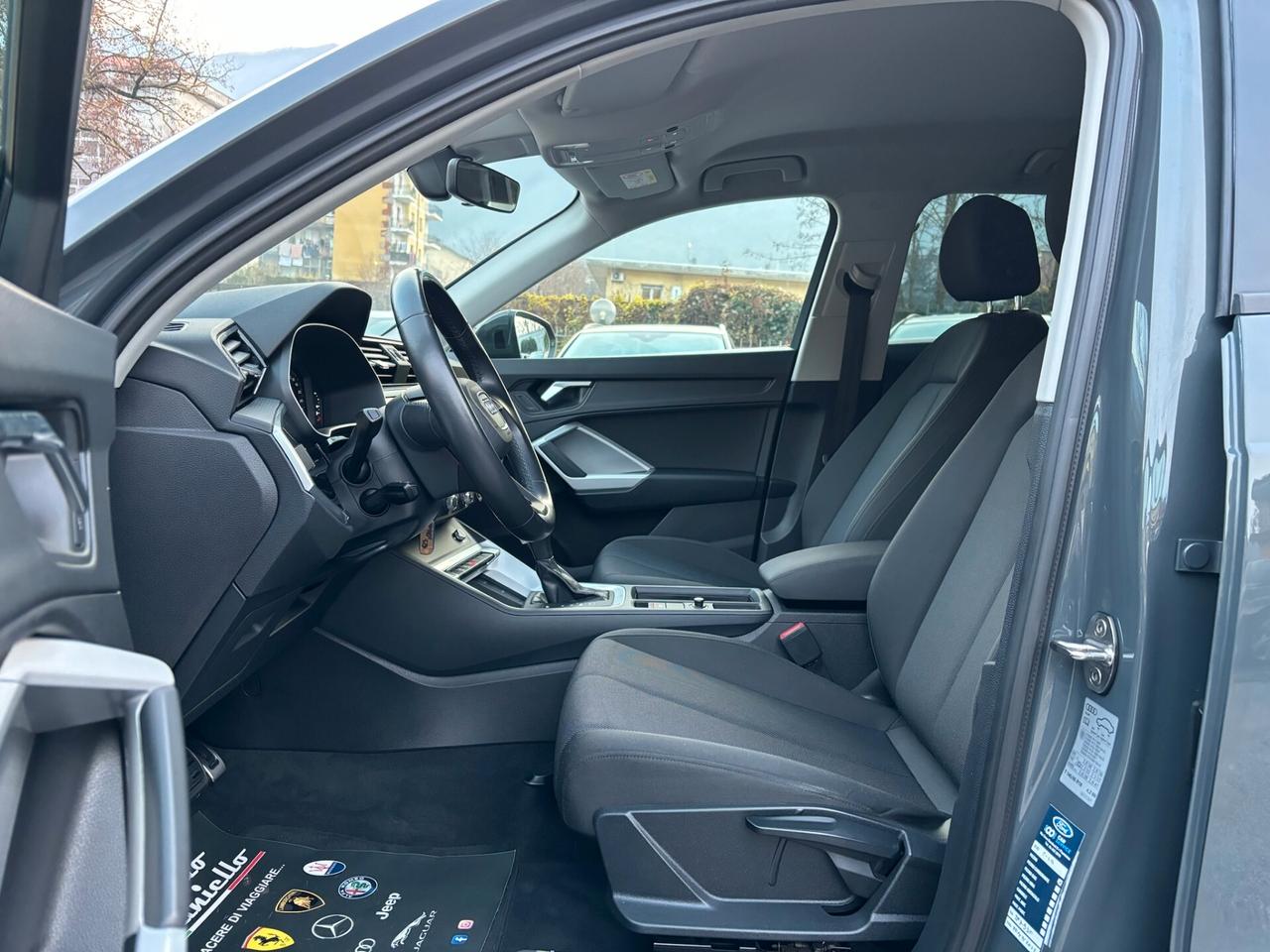 Audi Q3 35 TDI S tronic IDENTITY BLACK - FULL-LED MY 22