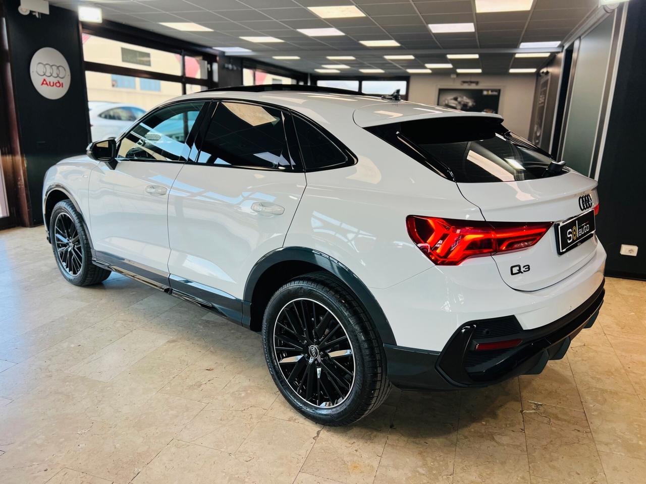 Audi Q3 Sportback  35 2.0 tdi S line edition KM 0