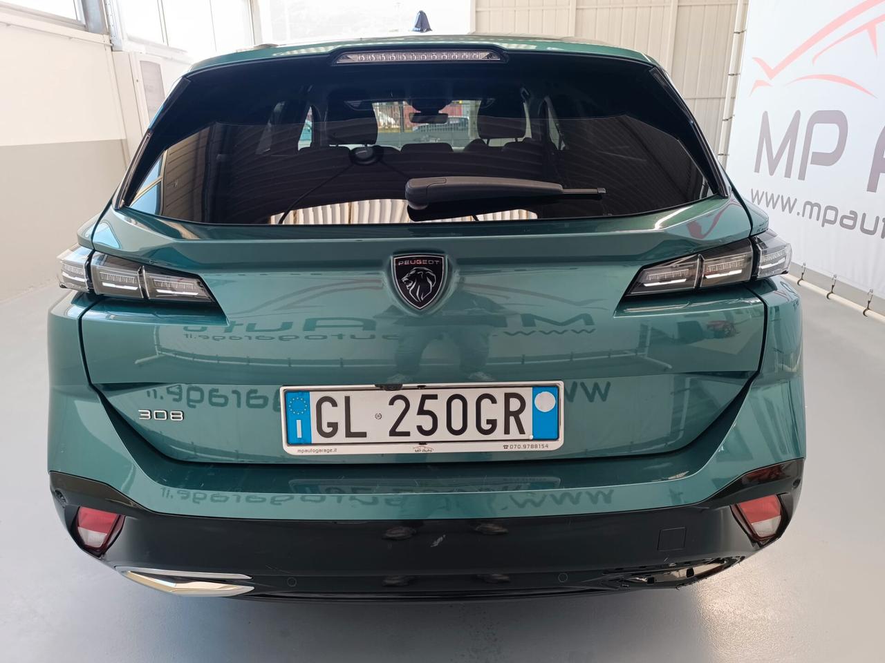 Peugeot 308 BlueHDi 130 S&S EAT8 SW Allure