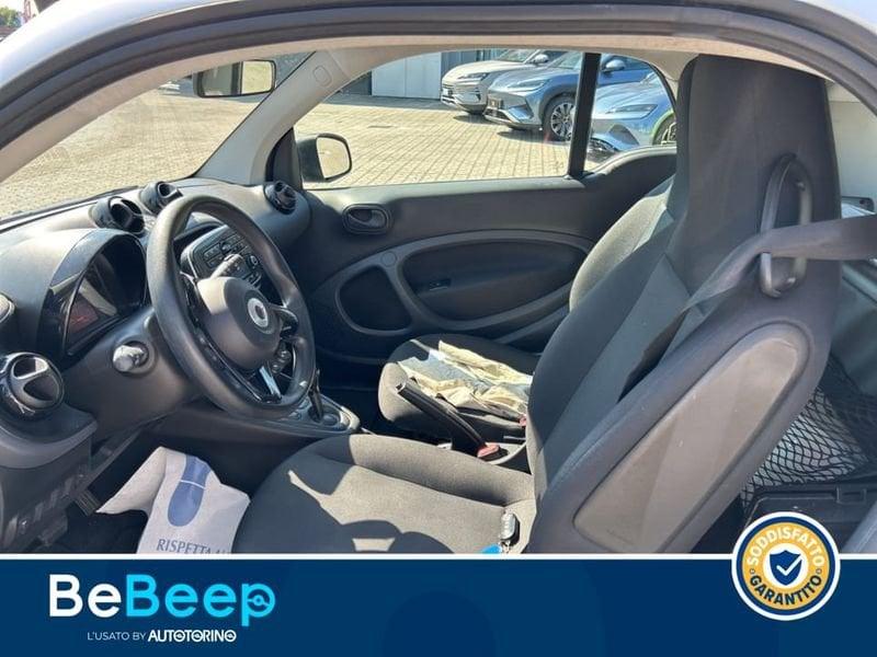 smart fortwo EQ PURE 22KW