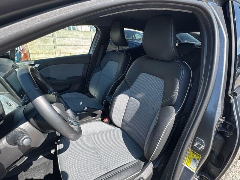 Renault Clio Clio 1.0 tce Techno 90cv