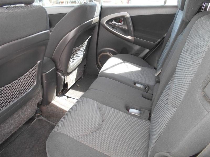 Toyota RAV4 RAV4 2.2 D-4D 136 CV Sol